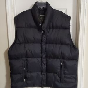 Men's Old Navy puffer vest